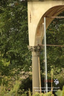 Altare laterale della Chiesa delle Sante